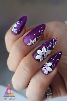 Purple Nail Designs With Flowers, Nail Art For Almond Shaped Nails, Fancy Purple Nails, Purple Summer Nails Designs, Purple Almond Nail Ideas, White And Purple Nail Designs, Purple Simple Nails, Nail Art Purple Designs, Purple And White Nail Designs