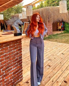 Fashion For Redheads Outfits, Redhead Outfits Aesthetic, Copper Hair Outfit Ideas, Outfits For Red Hair, Outfits For Redheads, Redhead Outfits, Red Hair Outfits, Red Hair Looks, Red Hair Woman