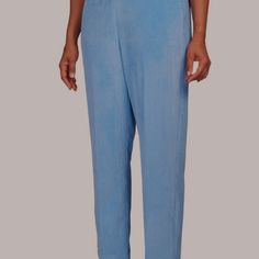 Alfred Dunner Petite Women's Sleek Corduroy Short Length Pant. Achieve A Chic Look In This Sleek Pull On Corduroy Pants! It Features A Flat Front Waistband And Side Seam Pockets. Swiss Chalet 2023 Length: 26.75 Inches Machine Wash Cold/Tumble Dry 85% Polyester 13% Nylon 2% Spandex Imported Size 8p Nwt #Dc12223 Alfred Dunner Pants, Corduroy Pants Women, Swiss Chalet, Corduroy Shorts, Alfred Dunner, Petite Women, Pants Color, Corduroy Pants, Chic Look