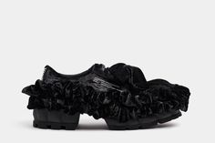 Virón MONARCH SHOE BLACK VELVET | COLLINA STRADA – Collina Strada Sustainable Leather, Shoe Black, Recycled Rubber, Leather Cleaning, Vegan Shoes, On Shoes, Black Velvet, Cool Kids, Chemicals