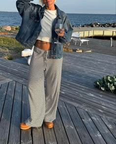 Striped Lounge Pants, Coastal Granddaughter, Copenhagen Style, Spring Fits, Casual Summer Outfits, Mode Inspiration