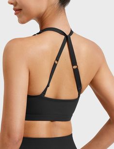 Our Micaela Twist Front Sports Bra combines lightweight four-way stretch fabric with a flattering twist design for a natural shape. Adjustable straps and removable padding ensure medium support, perfect for yoga, running, and everyday wear!   Feature    Twist front and halter-neck   Adjustable straps   Removable cup pads   Two ways to wear   Medium support   Buttery soft fabric, skin-friendly    Fabric    75% Nylon + 25% Spandex     Model Measurements    Model Wear: S   Height: 173cm / 5'7"   Bu Sport Bra Top, V Cuts, Natural Shapes, Twist Front, Top Sales, Gym Wear, Second Skin, Sport Shorts, Flare Pants