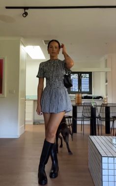 Mod Inspired Fashion, Dress As Shirt Outfits, Outfits For A Play, Fashion For Hot Weather, Fall Summer Outfits, Laidback Outfit, Comfy Ootd, Summer Boots Outfit