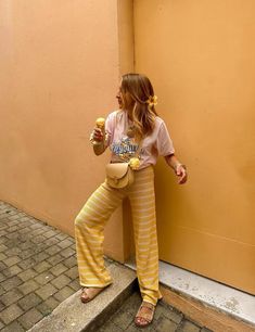 Casual Chique Stijl, Latest Summer Fashion, European Summer Outfits, Casual Outfit Inspiration, Paris Outfits, Summer Fashion Trends, Outfits Casuales, Colorful Fashion, Classy Outfits