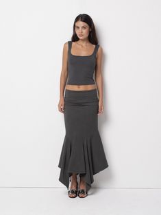 The Mae skirt is a full-length skirt featuring a fold-over waist and flared bottom. Made from organic cotton lycra. Mermaid Skirt Outfit, Black Knit Skirt, Balloon Skirt, Ballerina Dress, Full Length Skirts, Mermaid Skirt, Skirt Outfit, Knit Skirt, Black Knit