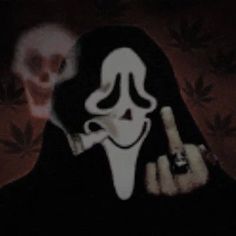 Scream Pfp Funny, Toxic Profile Pic, Moody Pfps, Scream Match Pfp, Ghostface Profile Pic, Edgy Profile Pictures, Ghostface Aesthetic Pfp, Aesthetic Pfps Grunge, Scream Pfp Aesthetic