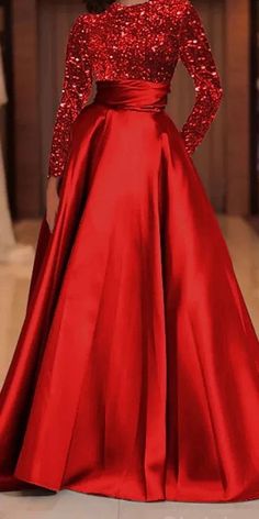 Green Dress Formal, Red Green Dress, Formal Cocktail Party, Fall Wedding Guest, Timeless Dress, Long Sleeve Sequin, Prom Dresses Online, Dress Formal, Bride Dress