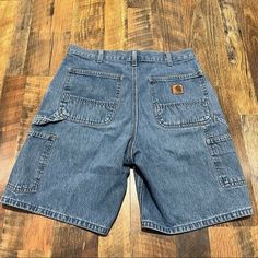 Carpenter Jorts Outfit, Carhartt Jorts Outfit, Carhartt Shorts Outfit, Carhartt Aesthetic, Trend Photography, Carhartt Shorts, Fashion Reels, Carhartt Vintage, Carhartt Jeans