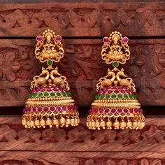 Earings Design Gold Butta, Butta Earrings, Butta Kammalu Gold Designs Latest, Butta Earrings Gold, Butta Kammalu Gold Designs, Jumka Design Gold Latest, Gold Jumkas Design Latest, Buttalu Earrings Gold Bridal Latest, Gold Buttalu Earrings Latest