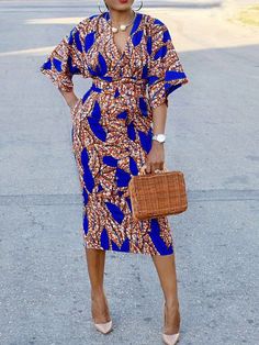 Ankara Dress Styles, African Dresses Modern, Traditional Outfit, African Fashion Ankara, African Fashion Modern, African Inspired Fashion, Ankara Style, African Print Dresses