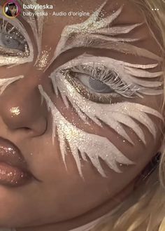 Funky Makeup, Festival Make Up, Angel Core, Gyaru Makeup, Cute Eye Makeup, Graphic Makeup, About Halloween, Smink Inspiration