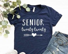 Shirts and Apparel for Teachers Moms and by coloursandcotton Senior Tshirts, Bridal Shop Ideas, Homemade Shirts, Senior Class Shirts, Senior Graduation Party, Grad Shirts, Senior Overalls, Class Shirt