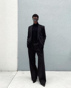 Peter Pan Kostüm, Wisdom Kaye, All Black Suit, Black Suit Men, 30th Party, Pants Outfit Men, Prom Outfits