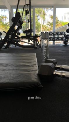 the gym equipment is empty and ready to be used