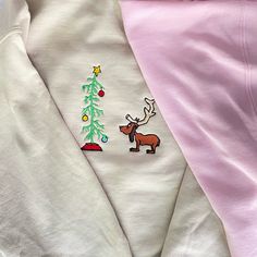 High Quality Embroidery. White 50/50 Preshrunk Cotton/Poly. (Gildan Or Jerzees), Medium Weight 8 Oz./Yd. Unisex Sizes. For More Colors, Please Visit: Https://Asiangrit.Com/Store/Sweatshirts/Grinch And Use Code Posh20 For A 20% Discount Store Sweatshirts, Grinch Dog, Embroidery Sweatshirt, Holiday Sweatshirt, Sweatshirts Pattern, Winter Sweatshirt, Denim And Supply, Christmas Hoodies, Embroidered Sweater