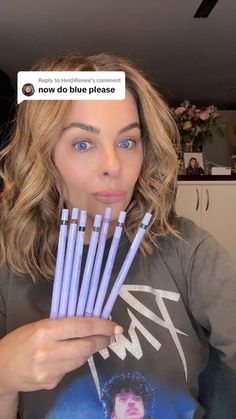 Erica Taylor on Instagram: "Color theory works on choosing your perfect eyeliner #colortheory #eyeliner #eyelinertutorial #eyeliners 😍#blueeyes #greeneyes #hazeleyes #makeupover40 #makeupartist #makeup #makeuptutorial @kosas" Erica Taylor, Makeup Over 40, Perfect Eyeliner, Makeup Hacks, Eyeliner Tutorial, Hazel Eyes, Color Theory, Green Eyes, Blue Eyes