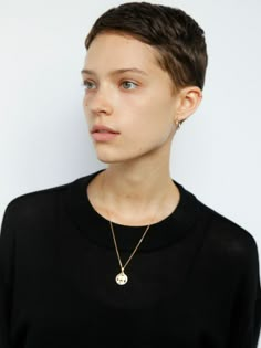 Androgynous Hair, Long Pixie Hairstyles, Face Hair, Party Hairstyles