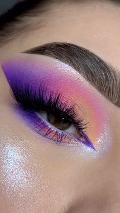 Marie Parmentier on Instagram: "Little colorful look Inspired by @sorokairyna 💜 - (Certains produits m’ont été envoyés gratuitement / Some products were gifted) - 💜@beautybaycom Eye base 2 / High key volume mascara / Metamorphic palette / @ayo_coralie Douce romance palette 💜@bperfectcosmetics x @staceymariemua Carnival Love Tahiti palette / Interstellar palette 💜 @nyxcosmetics_france @nyxcosmetics Junbo eye pencil (Donut) / Lift and snatch (Ash Brown) 💜 @danessa_myricks Light work 3 palette 💜 @glisten_cosmetics Spectra lash mascara (Purple) 💜 @pinkhoneyuk Original Superhold 💜 @suvabeauty Uv brights palette - - #makeup #makeupartist #makeuplover #crueltyfreebeauty #crueltyfree #pinkhoney #bperfect #colourfulmakeup #creativemakeup #nyxcosmetics #carnivalpalette #fentybeauty #danes Bright Colorful Eye Makeup, Comp Makeup, Glisten Cosmetics, Danessa Myricks, Eye Base, Palette Makeup, Light Work, Lash Mascara, Colorful Eye Makeup