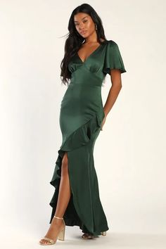 Dresses for Women | Best Women's Dresses Online - Lulus Green Satin Dress For Wedding, Satin Emerald Bridesmaid Dress, Emerald Green Dresses, Latest Fashion Dresses, Fall Wedding Guest, Wedding Guest Attire, Fall Wedding Guest Dress, Sleeve Gown, Formal Dresses Gowns