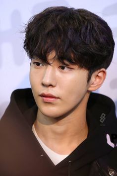 Joo Hyuk Wallpaper, Perm Hair Men, Surigao City, Korean Perm, Nam Joo Hyuk Wallpaper, Nam Joo Hyuk Cute, Black Hair Anime Guy, Korean Haircut, Nam Joo Hyuk