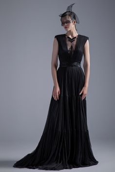 Edgy Formal, Goth Dresses, Lace Long Gown, Cap Sleeve Gown, Dress Name, Sleeve Gown, Goth Dress, Beautiful Prom Dresses, Gowns Of Elegance