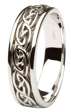 a wedding ring with an intricate design on it