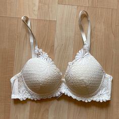 White Lace Laura Ashley Bra. Size 34b Nwot White Padded Bra For Spring, Spring White Padded Bra, Elegant White Summer Bra, Elegant Spring Push-up Bra, White Push-up Bra For Summer, White Lace Bra Partially Lined, Feminine White Underwire Bra, Affordable White Low-cut Bra, Feminine White Push-up Bra