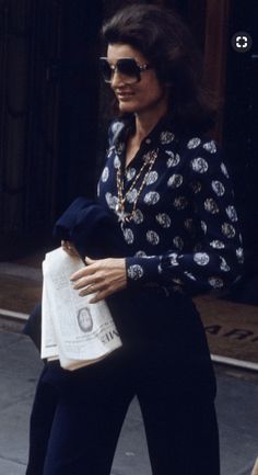 What I Wore When I Was Inspired by Jackie O. Muse Board, Jackie Oh, Lee Radziwill, Walking Down The Street, Jfk Jr, Lauren Hutton, Spring Capsule