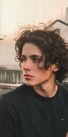 Brown Curly Hair, Mens Hairstyles Medium, Mens Hairstyles Thick Hair, Wavy Hair Men, Medium Curly Hair Styles, Men Haircut Styles