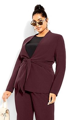 Plus Size Elegance Red Waist Tie Suit Jacket Work Capsule Wardrobe, Oxblood Color, Work Dress Code, Alexa Webb, Work Capsule, Chic Plus Size, Capsule Wardrobe Work, Plus Size Work, Apple Shape