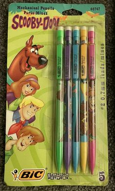 three different colored pens are in the package for children's coloring and writing practice