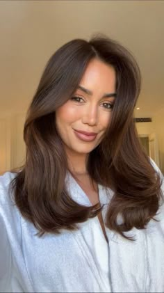 Dyson Hair Roller, Middle Part Dark Hair, Brown Midi Hair, All Over Color Brown Hair, Jourdan Sloane Hair, Center Part Blowout, Mousse Brown Hair, Brunette Down Wedding Hair, Brunette Hair With Dimension Balayage