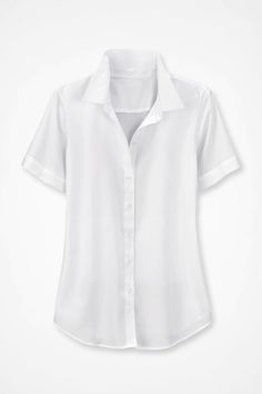 What’s even better than no-iron? The same wrinkle-free ease in a style that also repels most stains for up to 30 washes – so it stays crisper, cleaner, longer. Back yoke, shirttail hem. Imported. | Women's Short Sleeve Stain Stop No-Iron Shirt - Daffodil - 6P - Petite Size White Short Sleeve Shirt, White Collared Shirt, Iron Shirt, Uniform Shirts, Short Sleeve Shirt Women, Short Sleeve Tunic, Women Shirts Blouse, A Style, Shirts Blouses