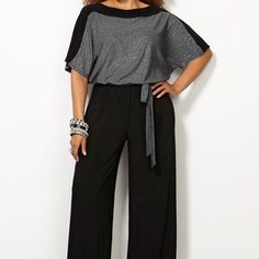 I can't believe this is a jumpsuit for REAL plus size but done in, I think a clever & classy way because it gives true definition of the waist. Valentine Craft Ideas, Plus Size Clothing Stores, Valentine Craft, Unique Womens Fashion, Diy Valentine, Fashion Bug, Stylish Plus, Plus Size Kleidung