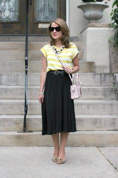 Modest Summer Skirts, Spring Skirt Outfits, Skirt Outfits Summer, Teens Movies, Skirt Outfits Fall, Casual Skirt Outfits, Clothes Casual, Fashion Board, Fun Fashion