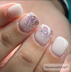 Christmas Nude Nails, Christmas Simple Nails, January Nail Ideas, Cute Gel Nails, December 17, Dipped Nails, Xmas Nails, Pedicures