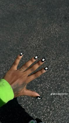 Dark Nails French Tip, Black Nails Polka Dots, T Nails Design, Nail Ideas Acrylic Simple But Cute, Nails Acrylic Creative, Mini Nail Designs, Easy Short Acrylic Nails, Chop Shop Nails, Star Design Nail Art