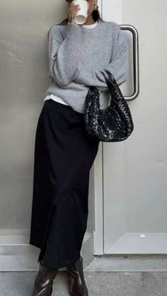 Rok Outfit, Black Skirt Outfits, Mode Casual, Looks Street Style, 가을 패션, Autumn Outfit, Looks Style, Mode Inspiration, Winter Fashion Outfits