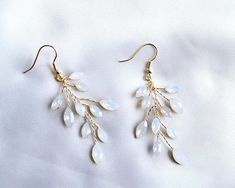 Earring Photoshoot, Ethereal Earrings, Jewelry Prom, Earring Inspo, Prom Photoshoot, Crystals Beautiful, Celestial Earrings, Earrings Opal, Crystal Hair Pins