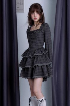 ❤︎ Sweet Plaid Cake Dress❤︎ Plaid Cake, Cake Dress, Fashion Kawaii, Dress Cake, Princess Cake, Plaid Skirt, Girly Fashion, Plaid Dress, Lolita Fashion