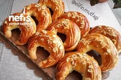 several pretzels are arranged on a tray with the word neff's next to them