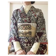 Traditional Asian Clothing, Japanese Traditional Clothing, Silly Shirt, Kimono Japan, Kimono Outfit, White Kimono, Victoria Dress