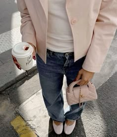 pink charlotte york satc aesthetic Charlotte York, Pink Girly Things, Pink Spring, Stockholm Fashion, Foto Ideas Instagram, Fashion Killa, Girly Girl, Fitness Inspo, Look Fashion