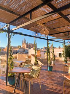 A rooftop bar view of the Basílica de Sant Francesc from the top of the Es Princep Hotel terrrace Jazz Bar, Rooftop Terrace, Spain And Portugal, Rooftop Bar, City Break, Spain Travel, Ocean View, Beautiful World