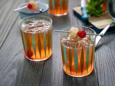 Gullah Recipes, Bourbon Punch, Kardea Brown, Easy Party Drinks, Vodka Punch, Planters Punch, Alcoholic Punch Recipes, Non Alcoholic Punch, Watermelon Sorbet