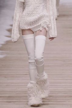 Girl Interrupted, Cute Fits, Style Outfits, Look Cool, High Socks, Runway Fashion, Pretty Outfits, Fashion Inspo Outfits, Knee High