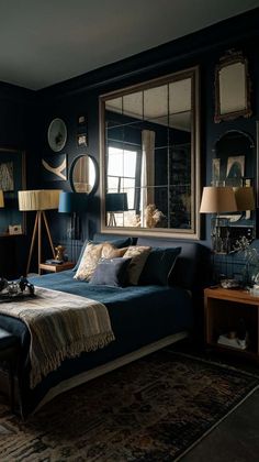 30+ Dark Cozy Bedrooms