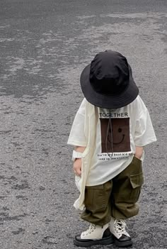 Stylish Toddler Boy Outfits, Kids Street Style, Baby Fashionista