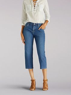 Women's Capris: Relaxed Fit Capri Pants | Denim Pants | Lee® Pants For Short Women, Pants Denim, Denim Capris, Best Poses For Pictures, Womens Capris, Cropped Style, Denim Pant, Cropped Pants