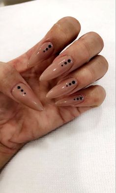 Nude Nails Minimalist Design, Gel X Clear Nails, Almond Boho Nails, Unusual Valentines Day Nails, Nude Tips Acrylic Nails, Almond Nails Nude Design, Fun Nails Coffin, Nude Black Nail Designs, Nude Halloween Nails Acrylic